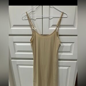 La vie stylehouse nude signature slip mini